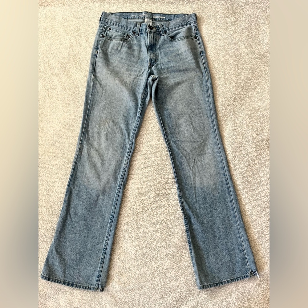 Urban Pipeline Men’s Light Blue Relaxed Bootcut Denim Jeans, Size 32x34